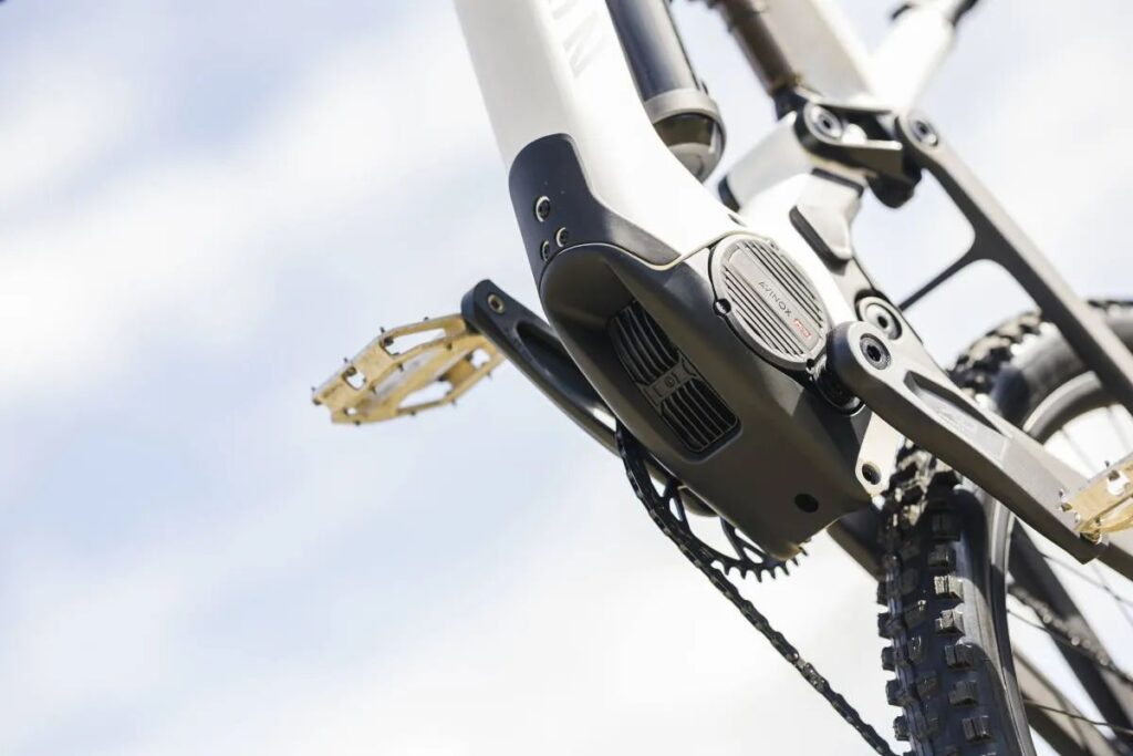 canyon spectral cf 9 avinox 2
